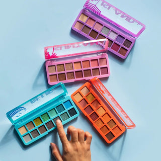 L.A. COLORS COASTAL CHILL EYESHADOW PALETTES - Beautylicious Canada